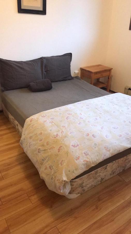 Vancouver Backpacker House - 10 Min Walk To Metrotown Skytrain Station Burnaby Eksteriør billede