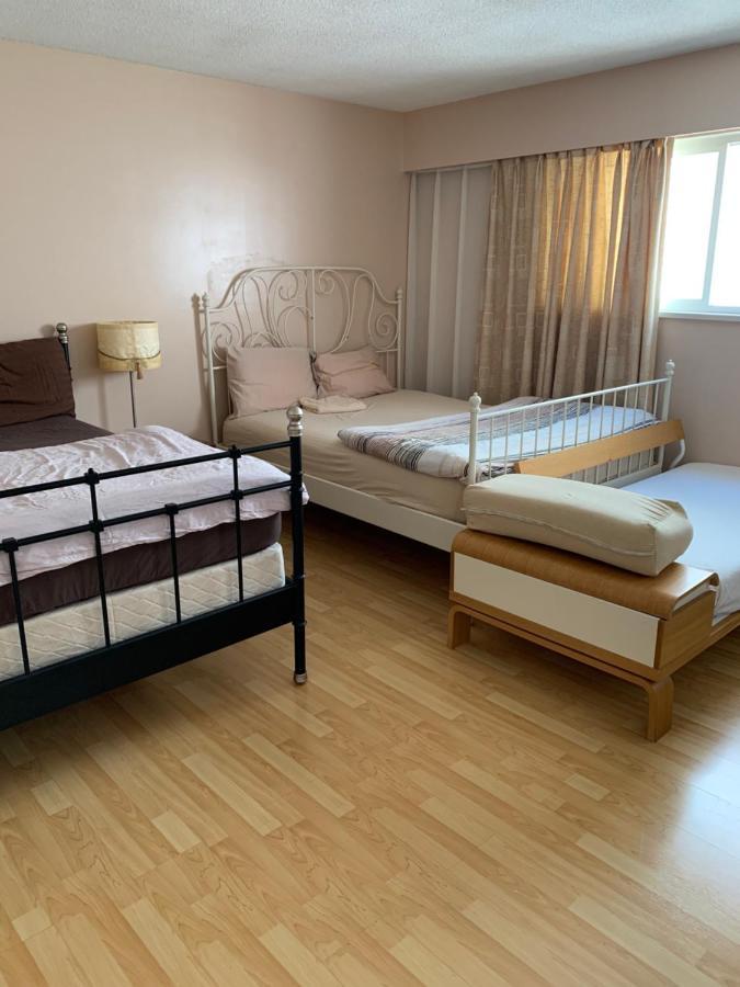 Vancouver Backpacker House - 10 Min Walk To Metrotown Skytrain Station Burnaby Eksteriør billede